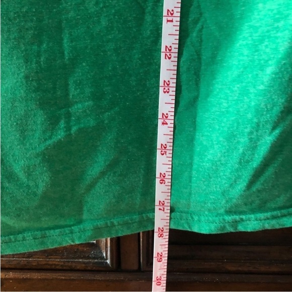 Campground green short sleeve graphic tee in size M - Picture 6 of 6